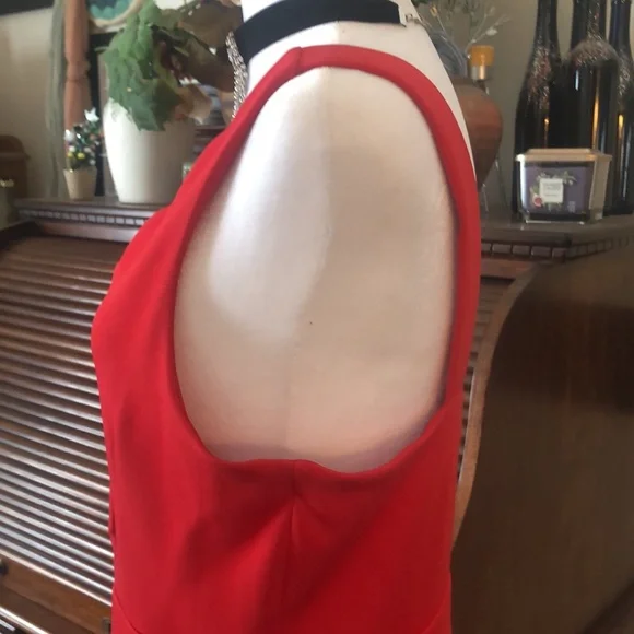 Lipstick Red Express Mini - Picture 12 of 15